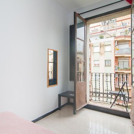 No Limit Hostel Sagrada Familia 巴塞罗那 外观 照片