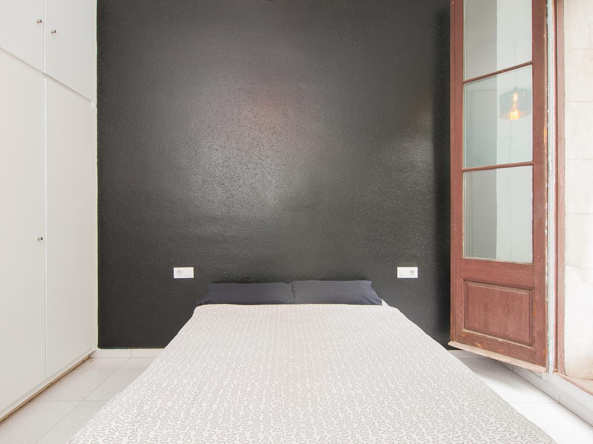No Limit Hostel Sagrada Familia 巴塞罗那 外观 照片