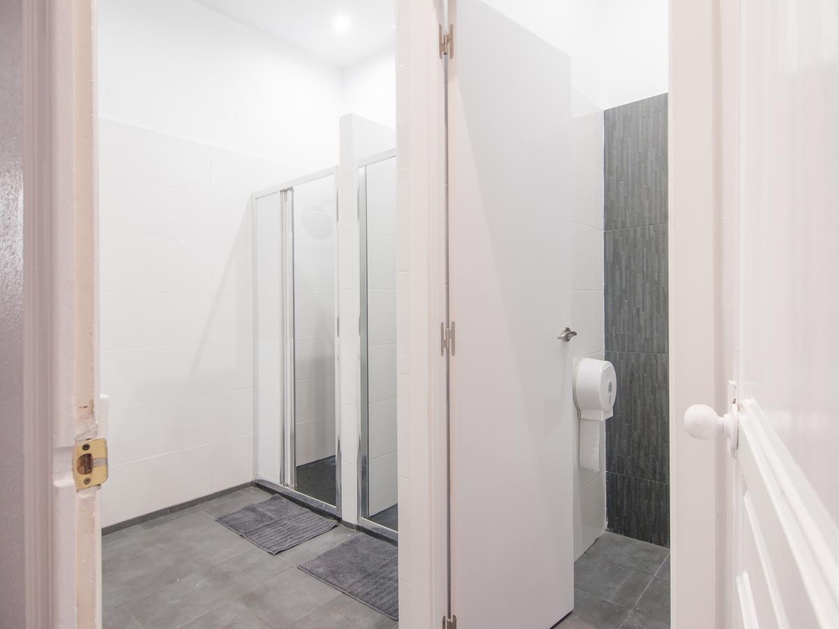 No Limit Hostel Sagrada Familia 巴塞罗那 外观 照片